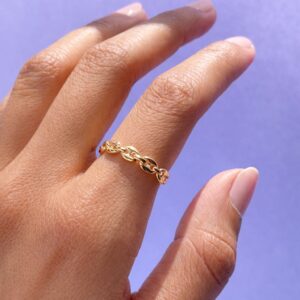Anillo Chain modelo Moiras
