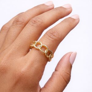 Anillo Eslabones Moiras modelo